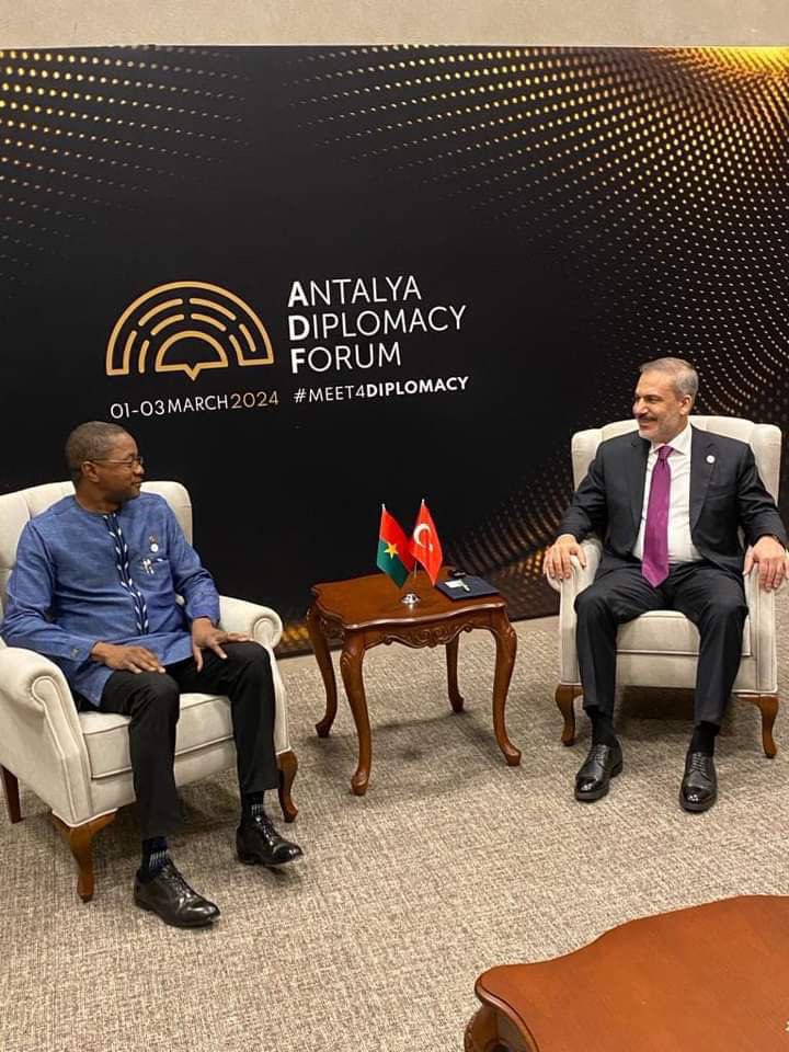 En marge du forum Antalya, le Burkina Faso et la Turquie ont conclu une alliance pour combattre le terrorisme au Burkina.