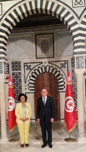 Mme Nardos Bekele-Thomas a eu une rencontre avec le Chef du Gouvernement tunisien, Son Excellence M. Ahmed Hachani.