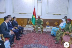 Huawei, le géant chinois des technologies de l'information et de la communication (TIC), a annoncé un programme de formation révolutionnaire.