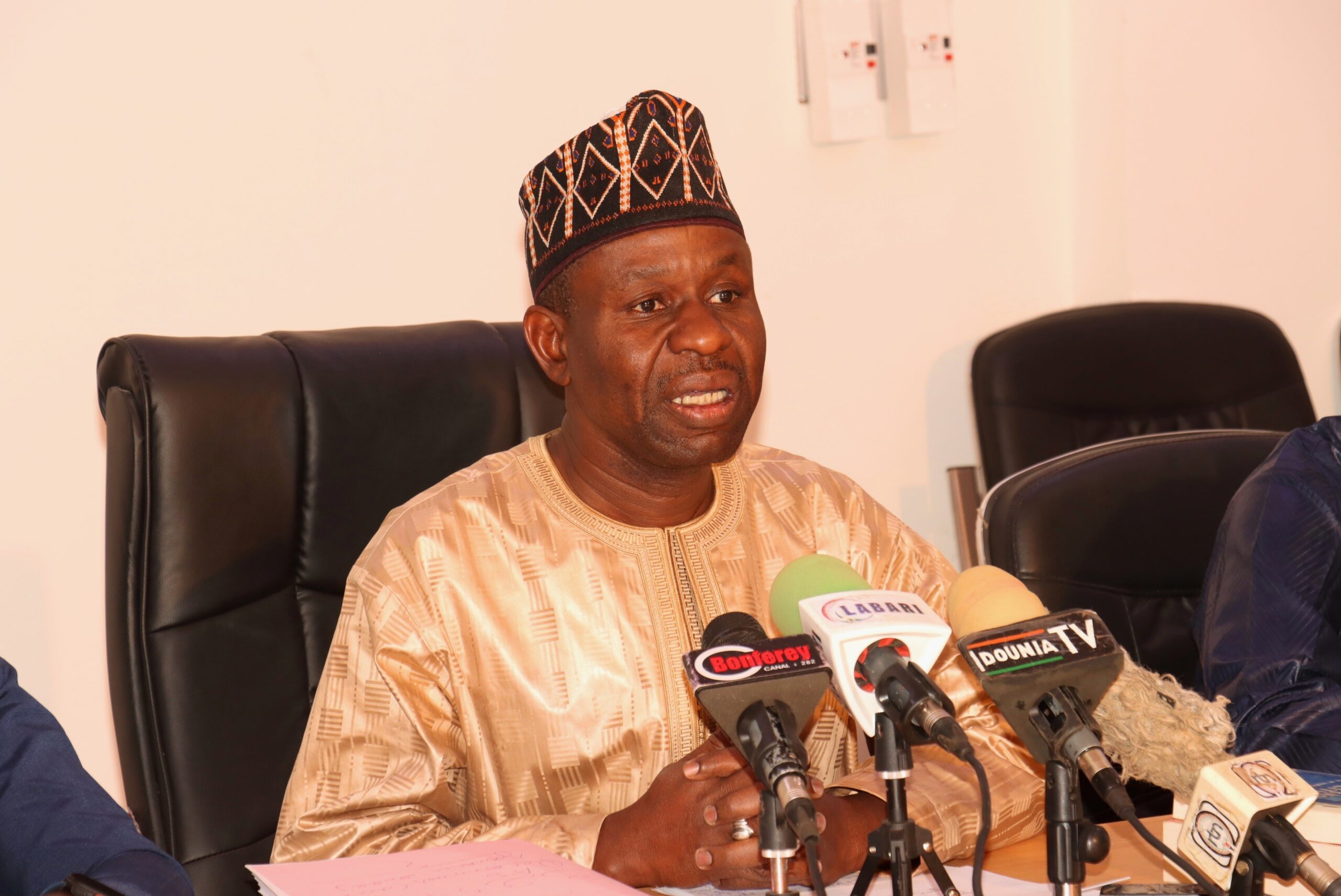 Le gouvernement veut instaurer une discipline rigoureuse au sein des ONG et des associations, l'annonce a été faite ce mardi 19 mars