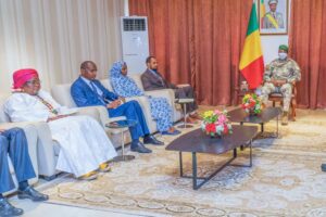 Rencontre au sommet entre le Mali et le Tchad pour consolider les relations bilatérales et renforcer la coopération régionale.