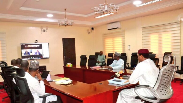 Le Premier Ministre Lamine Zeine marque l’histoire par sa participation à la réunion inaugurale du comité Directeur de la BAD