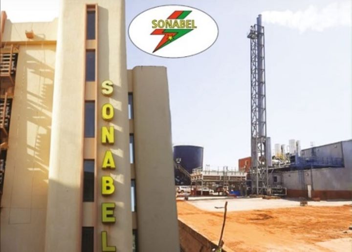 Crise énergétique au Burkina Faso : affliction de la SONABEL et efforts gouvernementaux pour une solution durable.