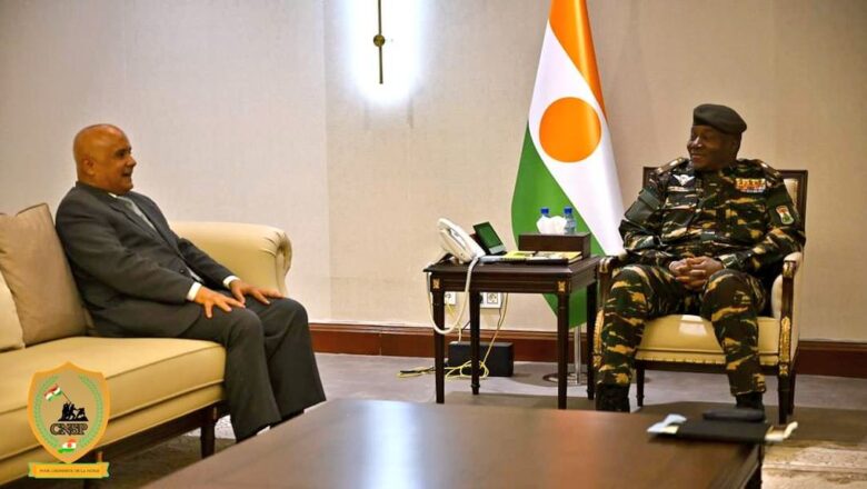 Général de Brigade Abdourahamane Tiani et l'Ambassadeur Georges José Hadad Capote scelle la fin d'une mission diplomatique fructueuse,