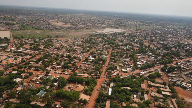 Le 30 avril, le village de Sarkounga, situé dans la région du Centre-Nord du Burkina Faso, a été le théâtre d’une attaque brutale