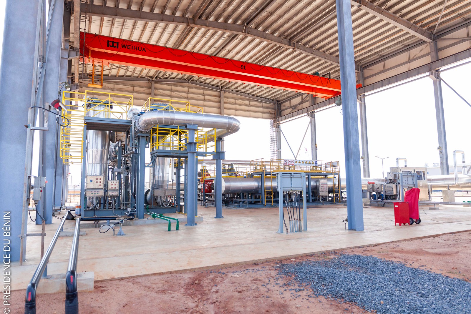 Après une interruption, le Niger reprend son activité pétrolière, un signal fort pour l'économie nationale et régionale.