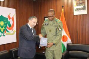 Le Ministre des Mines du Niger  a accueilli une délégation de haut rang de l'Azerbaïdjan pour discuter des opportunités de coopération 