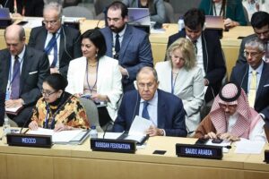 Lors de la 79e assemblée de l'ONU, Sergueï Lavrov a dénoncé le monopole occidental sur les institutions de Bretton-Woods, 