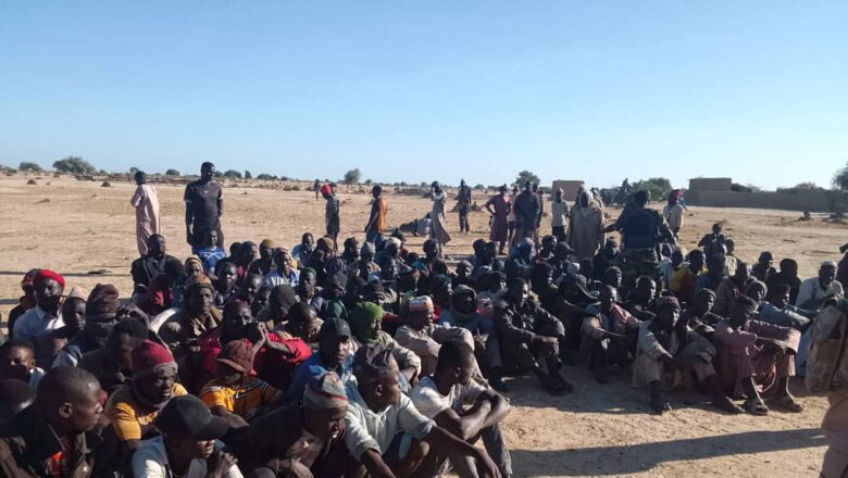 174 Nigérians interceptés à la frontière avec le Niger. Les autorités craignent une infiltration terroriste. #FMM #Niger #Nigeria #Sécurité
