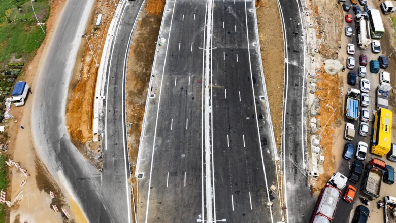L'inauguration de l'échangeur d'Akwaba à Abidjan marque une étape clé dans la modernisation des infrastructures ivoiriennes,