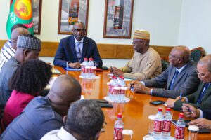 Les ministres des Affaires étrangères de l’AES se réunissent à Moscou pour préparer des consultations historiques avec la Russie, posant les bases d’un partenariat stratégique