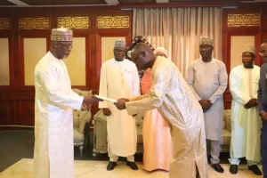 Le Sénégal et le Niger ouvrent un nouveau chapitre diplomatique avec l'arrivée du nouvel ambassadeur sénégalais à Niamey,