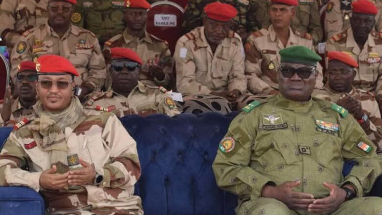 Le Niger renforce sa Garde Nationale avec 1224 nouvelles recrues, dont des femmes et des repentis, symbolisant un engagement fort pour la sécurité et la réconciliation nationale face aux défis sécuritaires du pays.