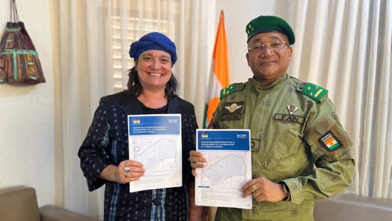 Face à l'afflux de milliers de migrants refoulés d'Algérie, le Niger et l'OIM orchestrent une réponse humanitaire audacieuse à Agadez, symbolisant un panafricanisme de solidarité.