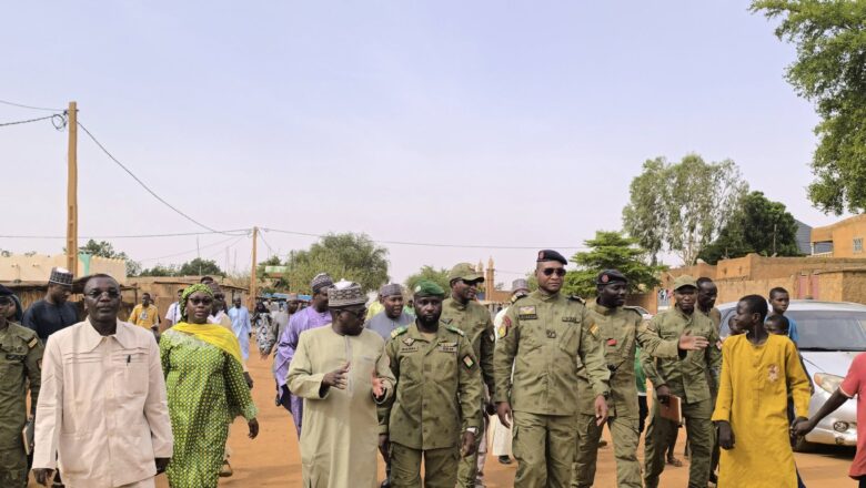 À Niamey 2000, l'État nigérien s'engage fermement contre l'accaparement illégal des terres, marquant un tournant décisif grâce à la vigilance citoyenne et à une ambition nationale de sécurisation foncière.