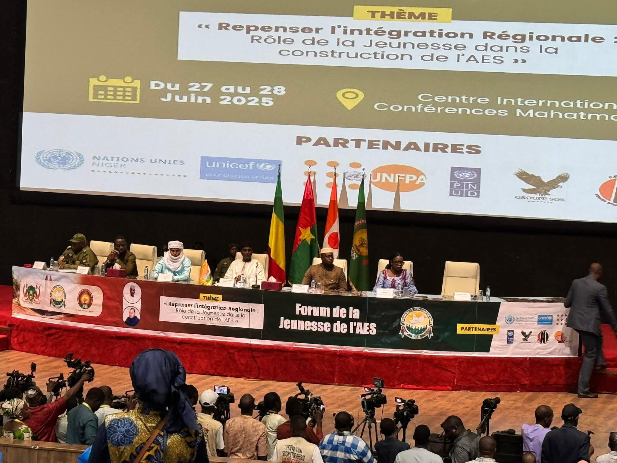 Forum des jeunes l’AES : La jeunesse trace la voie de l’unité