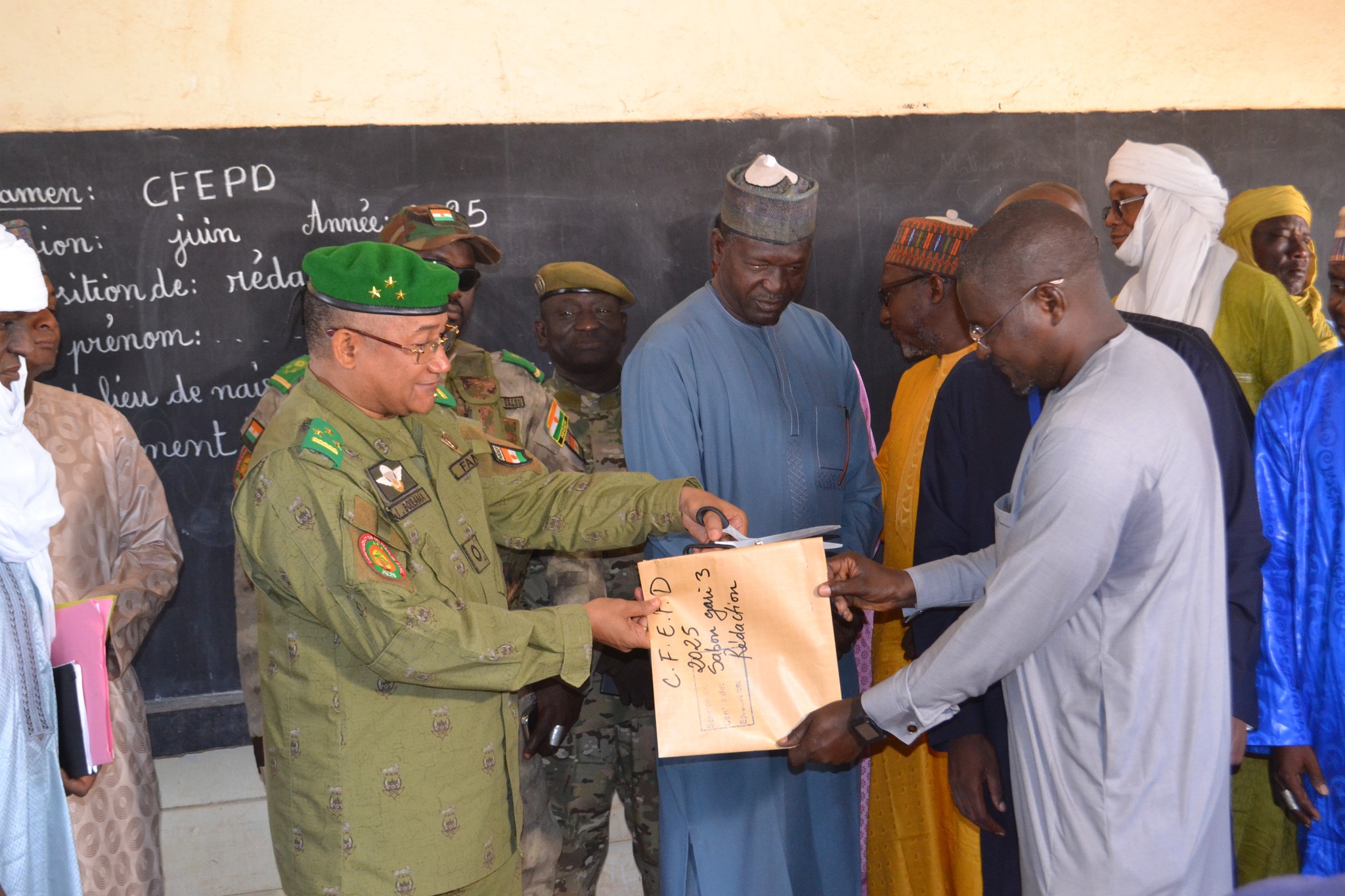 Agadez : Lancement des examens du CFEPD et CEPE/FA 2025