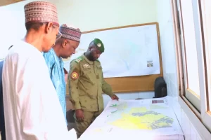  Le Ministre nigérien de l'Urbanisme a visité l'IGNN et la SONUCI pour évaluer les progrès de l'urbanisme et de l'habitat, dévoilant une vision ambitieuse pour un développement harmonieux et souverain du Niger.