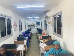 À Niamey, l’inauguration d’une classe digitale et d’une salle de micro-enseignement à l’École Normale Sadou Galadima marque une étape clé