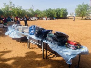 À Niamey, la ministre Élisabeth Shérif célèbre l’excellence éducative en récompensant élèves, enseignants et directeurs, illustrant l’engagement du Niger pour une refondation scolaire axée sur le mérite et l’innovation.
