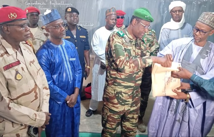 Au cœur des défis sécuritaires et climatiques, 144 aspirants enseignants — majoritairement des femmes — entament les épreuves du CFEEN à Diffa, incarnant l’engagement du Niger pour une éducation inclusive et durable.