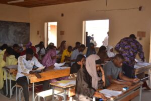 À Agadez, le lancement officiel du Baccalauréat 2025 par le gouverneur Ibra Boulama Issa incarne l’engagement régional envers l’éducation, 