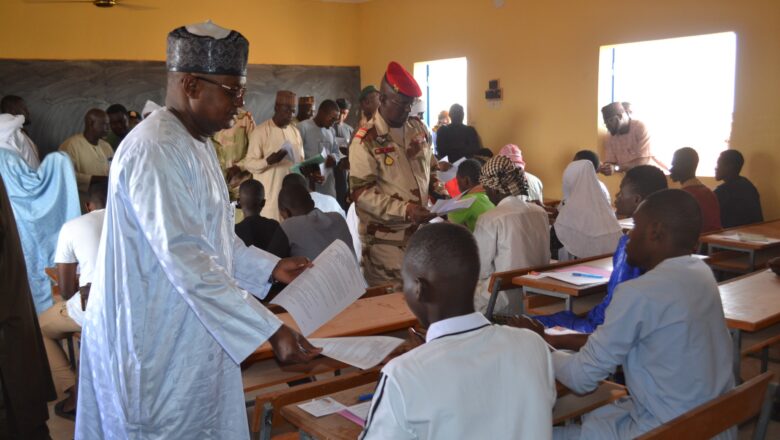 À Agadez, 383 jeunes candidats, majoritairement des filles, entament les épreuves du CAP 2025, illustrant l’engagement régional pour une formation professionnelle inclusive et porteuse de développement.