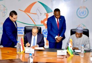 La visite officielle du ministre égyptien à Niamey scelle une nouvelle étape dans les relations bilatérales entre l’Égypte et le Niger, avec la signature d’un accord de concertation politique et une volonté commune de renforcer la coopération économique, sécuritaire et diplomatique.