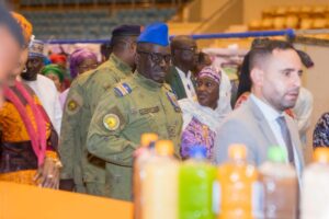 L’ouverture du FONAF et de l’UNIV-EXPO à Niamey met en lumière l’engagement du Niger en faveur de l’autonomisation des femmes et de la jeunesse, à travers deux événements dédiés à l’entrepreneuriat, la formation et l’orientation des nouveaux bacheliers.
