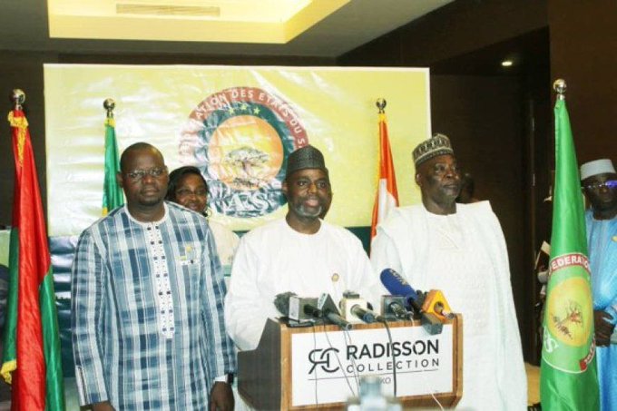 Face à l'impunité et au chaos sécuritaire, l'AES inaugure à Bamako une Cour pénale régionale ambitieuse pour juger les crimes les plus graves au Sahel et incarner une souveraineté judiciaire inédite.