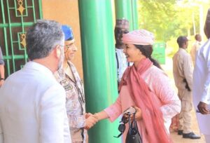 À Niamey, l’inauguration d’un forage au Village artisanal de Wadata, financé par l’Italie, offre un souffle vital aux artisans nigériens,