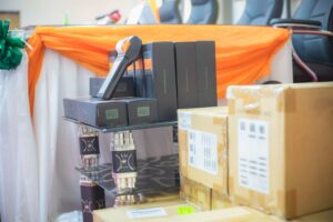 L’installation de 100 terminaux de paiement électronique à Niamey marque une avancée majeure vers une gouvernance numérique plus fluide et accessible.