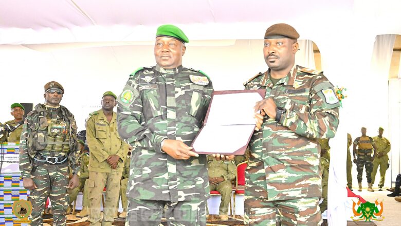 Le Niger célèbre la remise de diplômes de la première promotion de son École de Guerre, un jalon historique vers une armée plus souveraine, professionnelle et adaptée aux défis sécuritaires du 21ᵉ siècle.