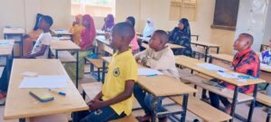 32 jeunes candidats participent aux épreuves d’admission à l’Établissement Scientifique de Niamey, symbole d’un engagement régional