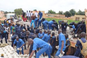 À Bobo-Dioulasso, la Gendarmerie nationale s’engage activement dans l’initiative Faso Mêbo, illustrant un modèle de mobilisation citoyenne 