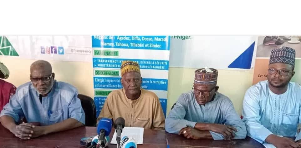 Transparency International/Niger dénonce une atteinte grave à l’indépendance de la justice suite à l’ordonnance N°2025-27. L’ONG appelle à une mobilisation internationale pour préserver l’État de droit au Niger.