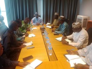 À Niamey, les données deviennent un levier stratégique de gouvernance grâce à une rencontre entre le gouvernement et le SYNPIS.