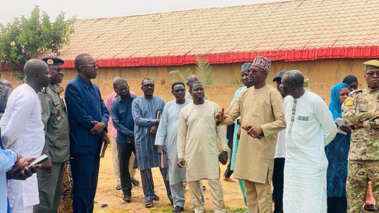 Face aux difficultés causées par une digue privée à Bangabana, les autorités du Niger se sont mobilisées pour une visite terrain