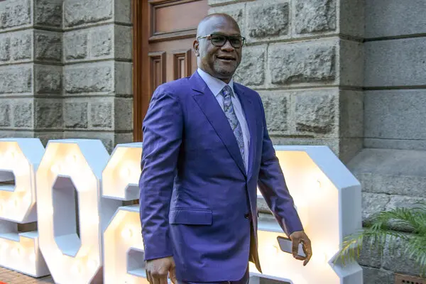 L’ambassadeur sud-africain Emmanuel Mthethwa retrouvé mort, un drame qui interroge