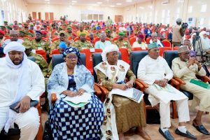 À Tahoua, lors de la Conférence des Cadres de l’Administration Territoriale, le Gouverneur d’Agadez a présenté un bilan ambitieux et une vision stratégique, affirmant le rôle central de sa région dans la refondation et l’unité nationale du Niger.