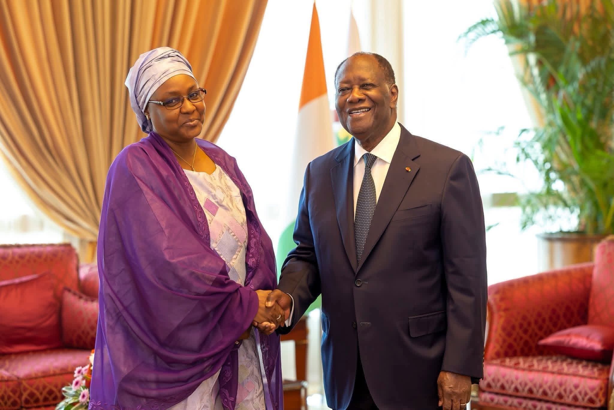 Le Niger et la Côte d’Ivoire renouent leurs liens diplomatiques à Abidjan avec l’accréditation de l’ambassadrice Alfari Sita Sahida Badamassi Djariri. Une étape stratégique vers une coopération régionale renforcée.