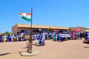 Le Gouverneur d’Agadez, Général Ibra Boulama Issa, a pris part à la quatrième édition de la Fête de l’excellence éducative à Indoudou. 