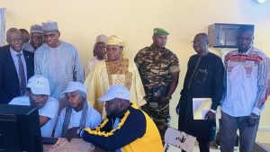  Niger entre dans une nouvelle ère éducative grâce au programme "Village Intelligent". Près de 300 écoles seront équipées d’un accès Internet 