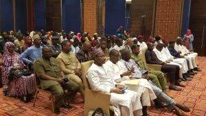 Clôturé à Niamey, le FNRSIT 2025, couplé au salon « 100 % Made in Niger », a réuni experts sahéliens et partenaires internationaux.