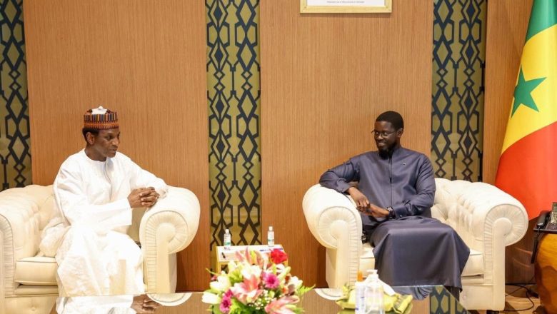 À Dakar, le Niger et le Sénégal renforcent leur coopération lors du Forum Invest in Senegal. Une audience stratégique entre Zeine et Faye