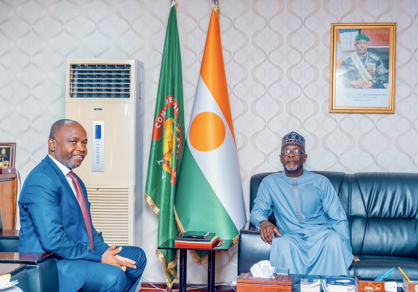 Le Niger et ONU Femmes renforcent leur partenariat pour promouvoir l’inclusion des femmes et des jeunes. Une coopération stratégique au service du développement durable.