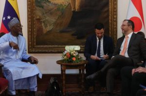 Diplomatie Sud-Sud  : Coopération entre le  Niger et Venezuela, Yaou Sangaré Bakary en visite officielle à Caracas pour renforcer les partenariats bilatéraux et célébrer 20 ans d’amitié.
