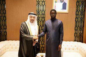 À Dakar, le Niger et le Sénégal renforcent leur coopération lors du Forum Invest in Senegal. Une audience stratégique entre Zeine et Faye