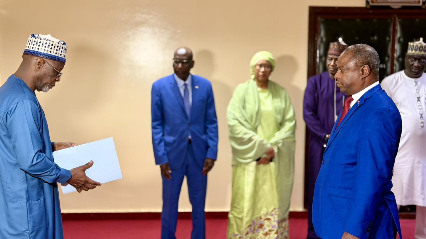 Le ministère des Affaires étrangères du Niger a reçu les lettres de créance des nouveaux ambassadeurs égyptien et mauritanien,