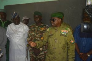 Le Colonel-Major Bana Alassane préside la rentrée scolaire à Dosso. La région se mobilise pour éradiquer l'abandon scolaire 